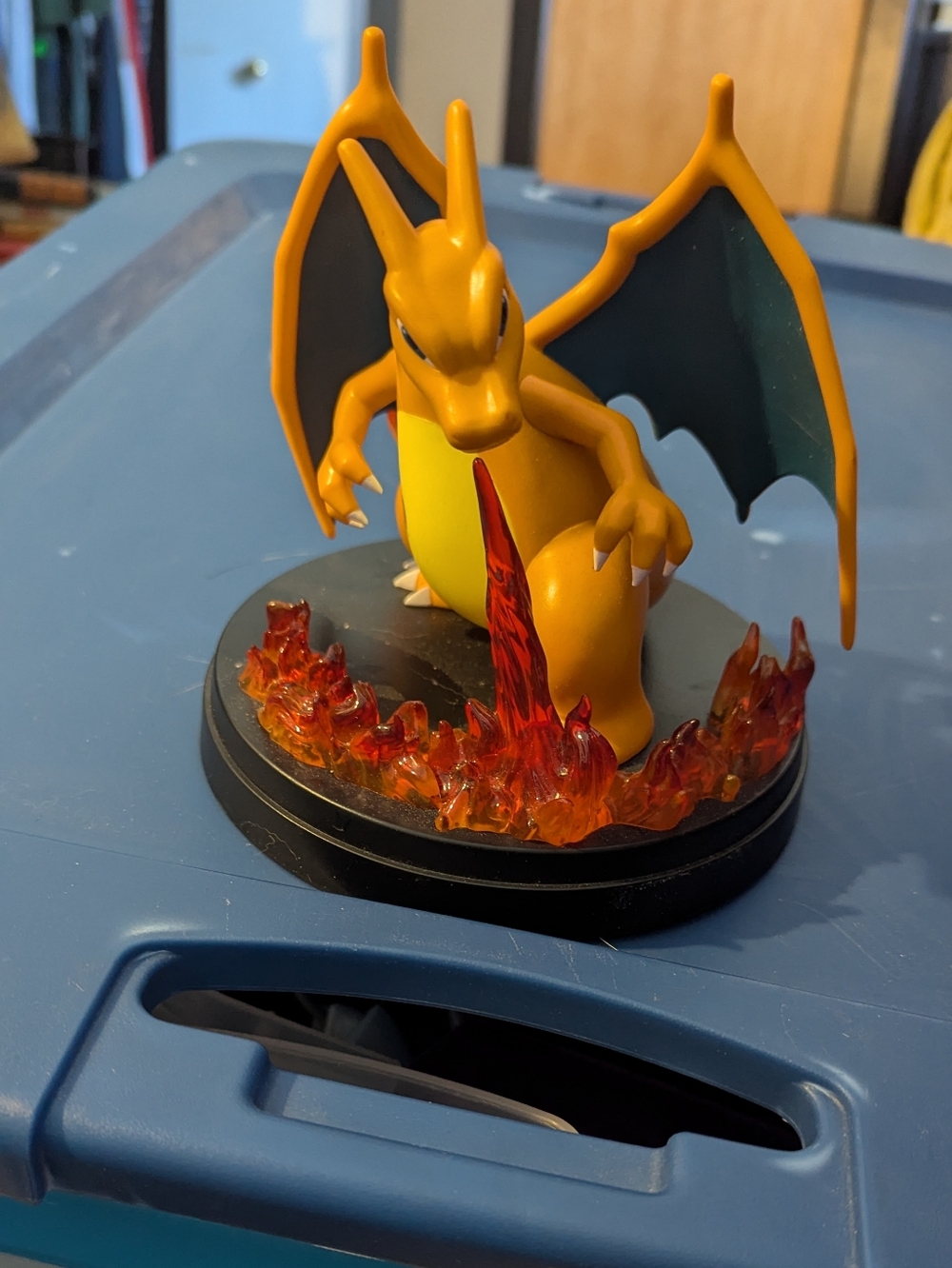 Charizard Figure with Fiery Base - Pokémon